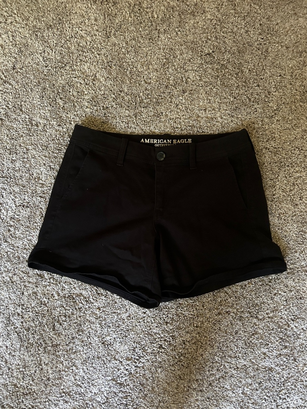 American Eagle Outfitters Black Women’s Stretch Khaki Shorts